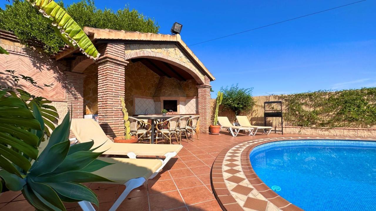 Chalet El Parral - Piscina Y Sala De Cine マラガ エクステリア 写真